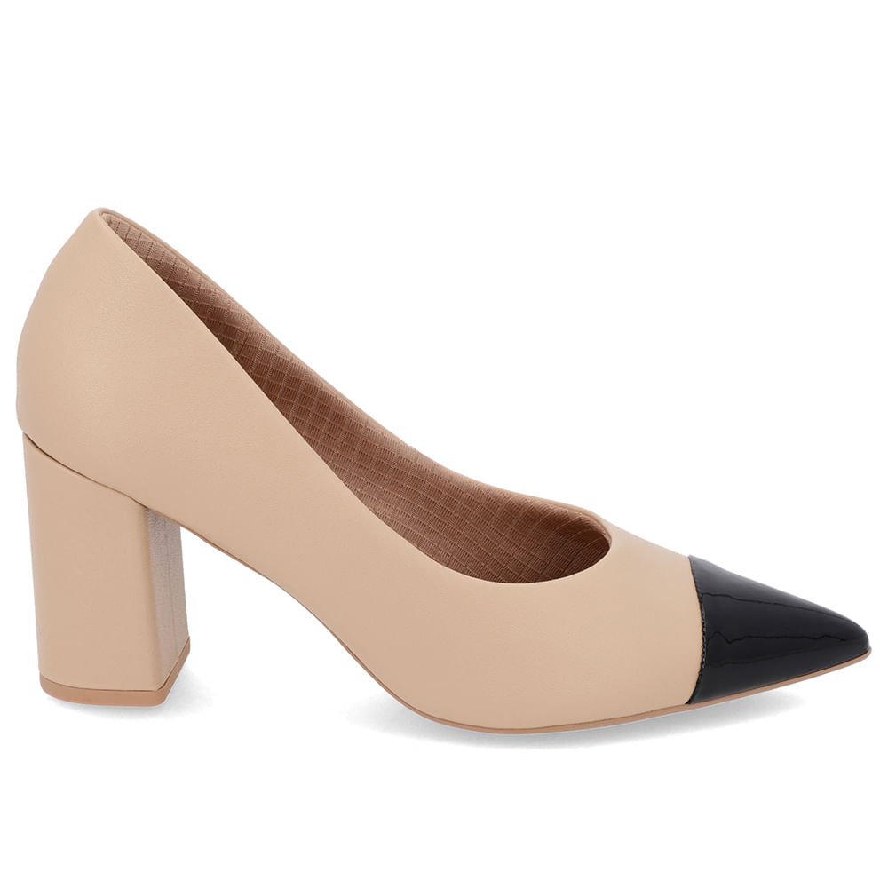 Scarpin Salto Bloco Couro Bege Bico Fino Verniz