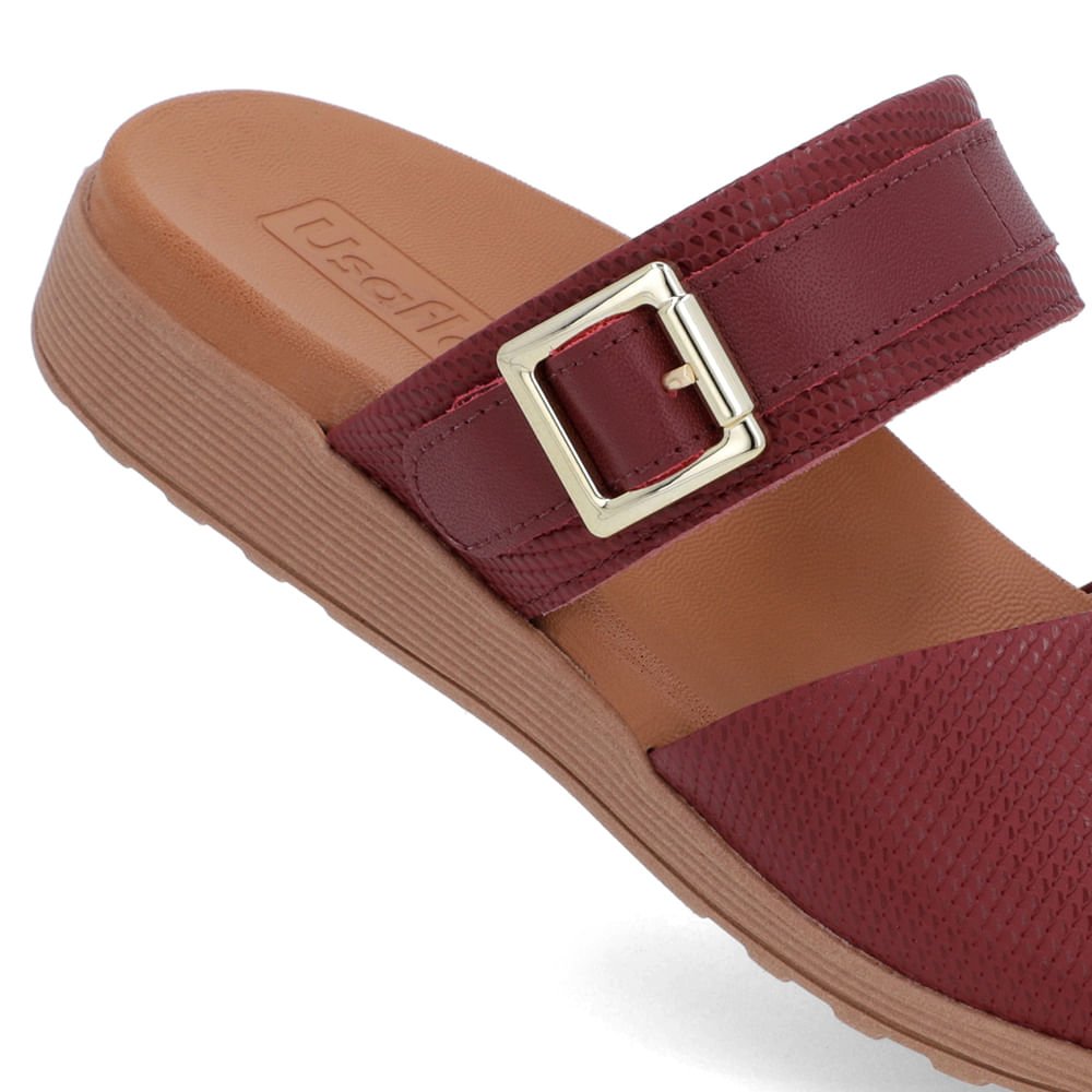 Slide Vermelho Couro Plataforma Fivela Bordô 4