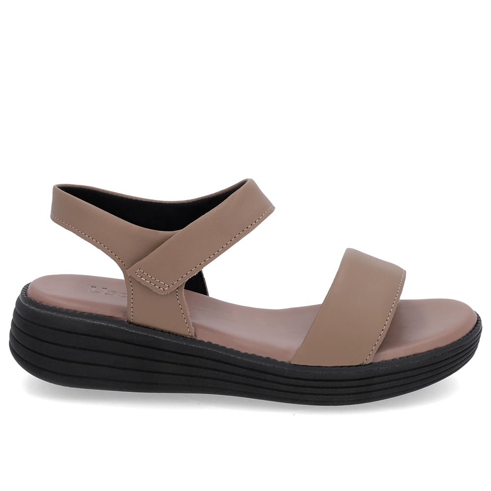 Sandália Casual Couro Marrom Sola Preta