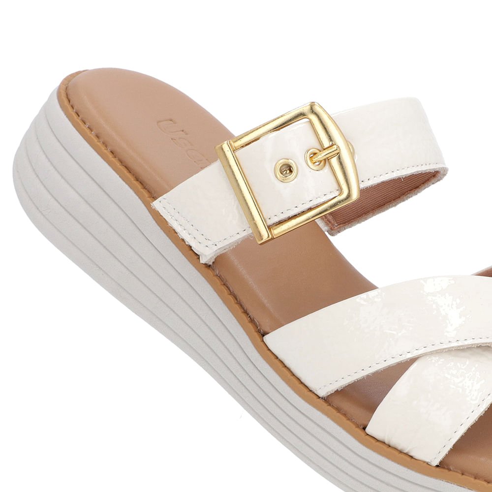 Tamanco Salto Plataforma Verniz Branco Marfim Fivela Branco 4