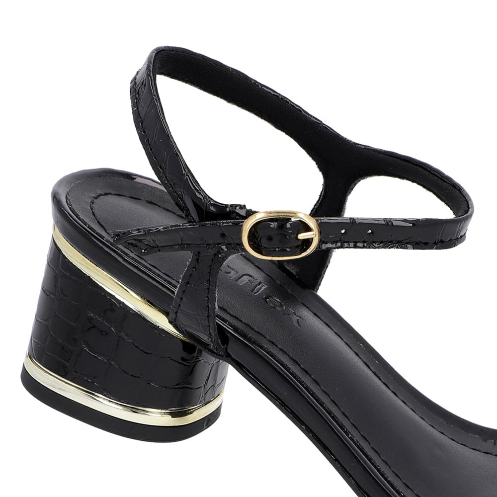 Sandália Salto Bloco Verniz Preta Detalhe Salto Preto 4