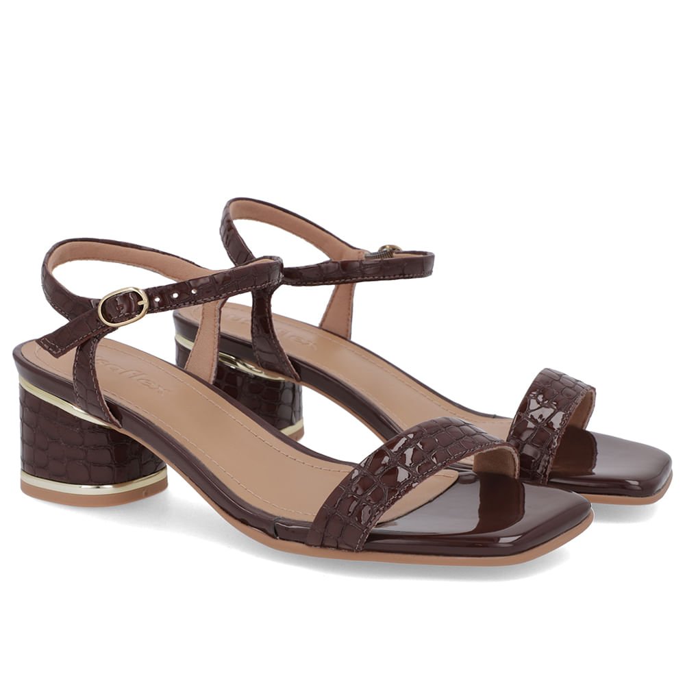 Sandália Salto Bloco Verniz Marrom Detalhe Salto Marrom 2