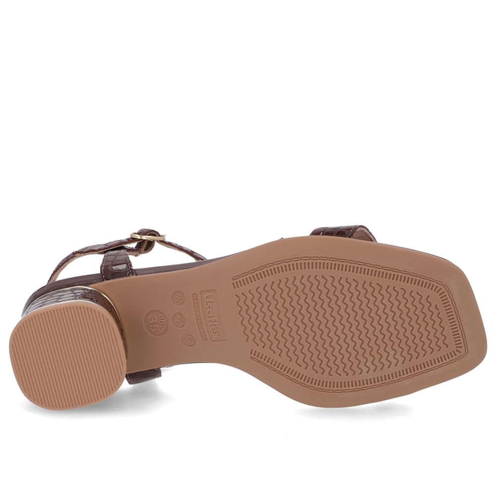 Sandália Salto Bloco Verniz Marrom Detalhe Salto Marrom 5