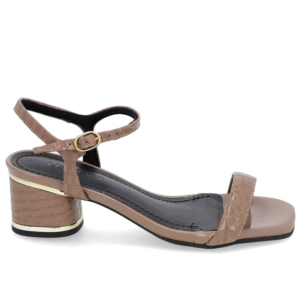 Sandália Salto Bloco Verniz Marrom Detalhe Salto Marrom 3