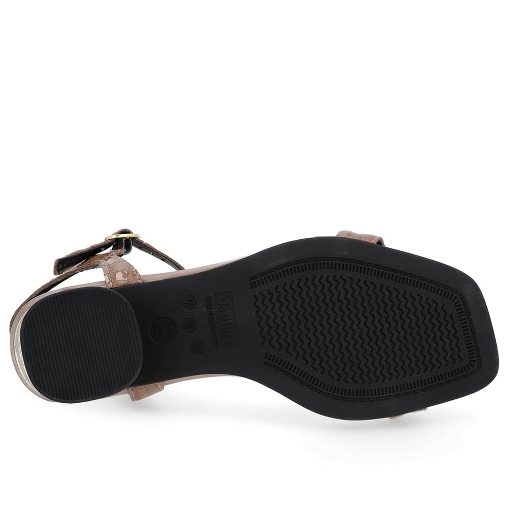 Sandália Salto Bloco Verniz Marrom Detalhe Salto Marrom 2