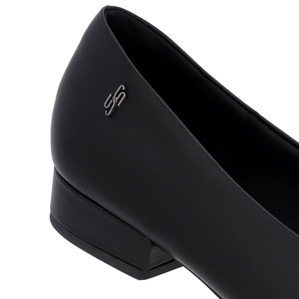 Scarpin Salto Baixo Couro Preto Bico Fino Preto 4