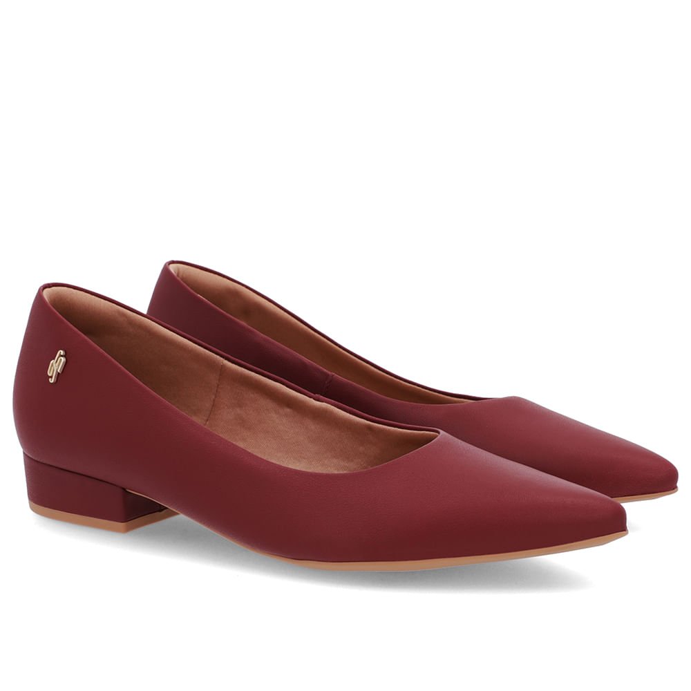 Scarpin Salto Baixo Couro Vermelho Bico Fino Bordô 2