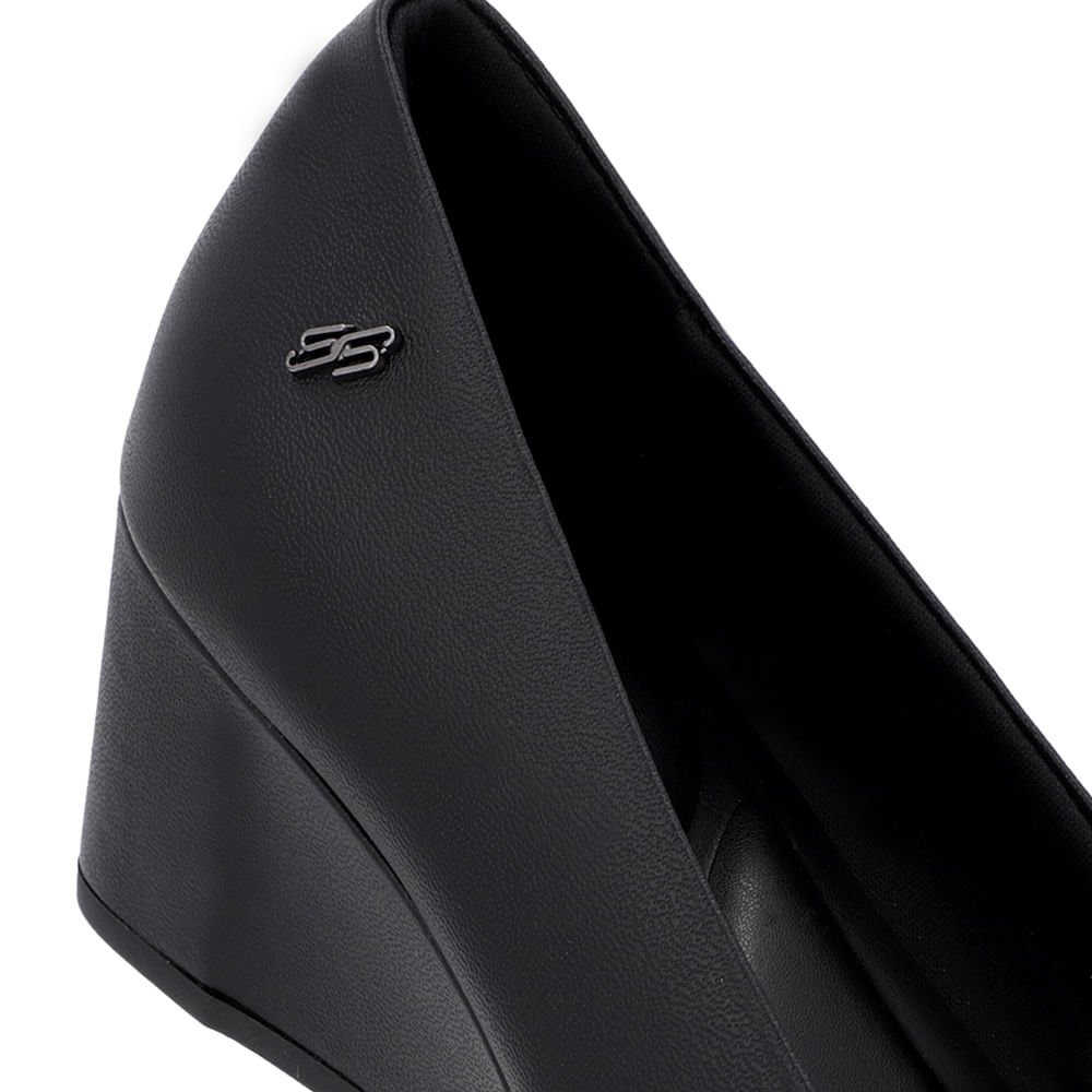 Scarpin Salto Baixo Couro Preto Bico Redondo Preto 4