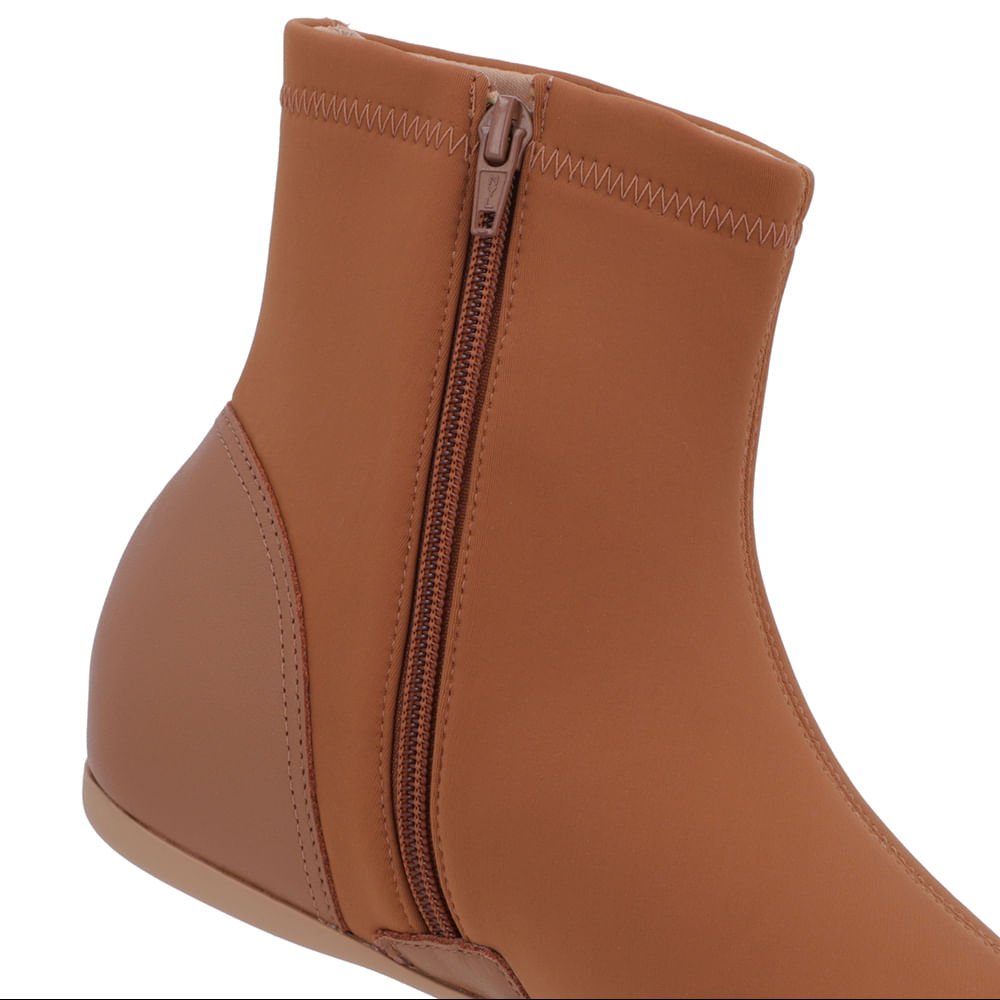 Bota Cano Baixo Marrom Elastano Detalhe Couro Marrom 4
