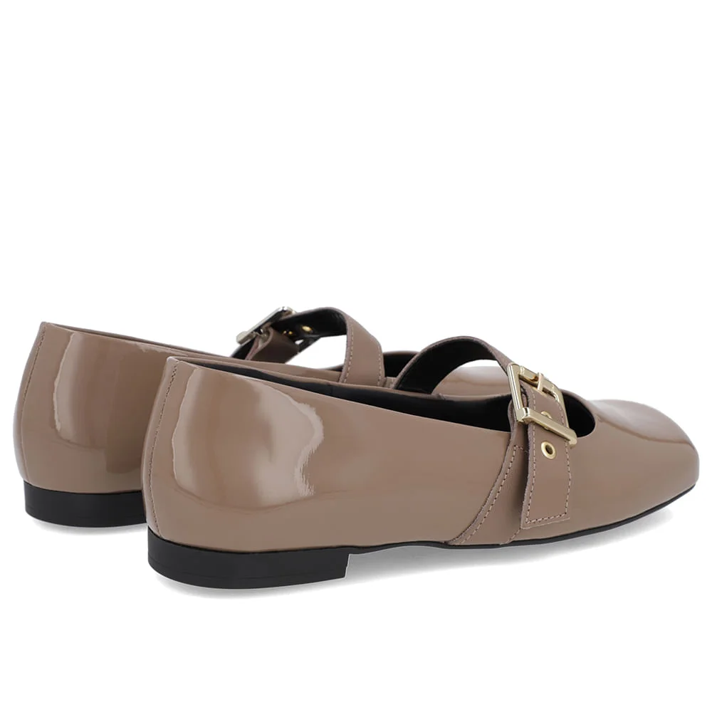 Sapatilha Boneca Marrom Verniz Bico Quadrado Marrom 3