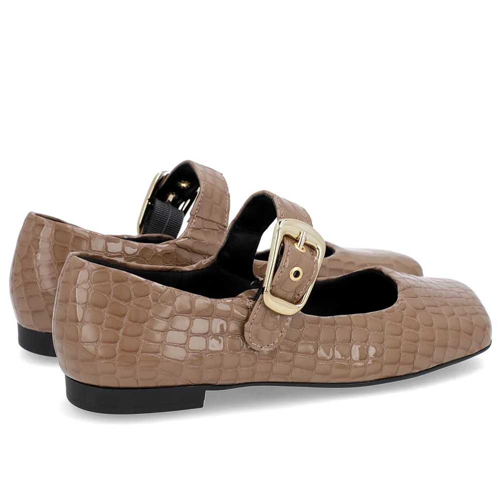 Sapatilha Clássica Marrom Verniz Bico Quadrado Marrom 3