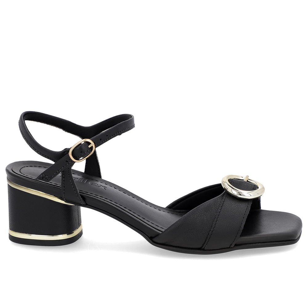 Sandália Couro Preta Fivela