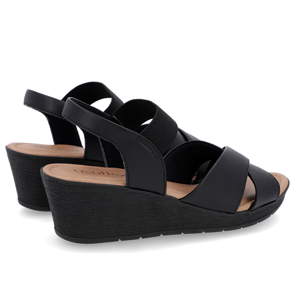 Sandália Tira Cruzada Preta Couro Preto 3
