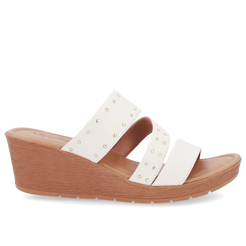 Tamanco Rebite Couro Branco Marfim Anabela