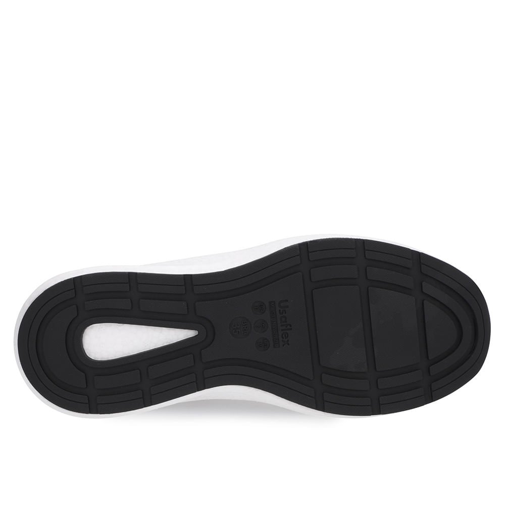 Tênis Preto Couro Cadarço Detalhe Tecido Preto 5