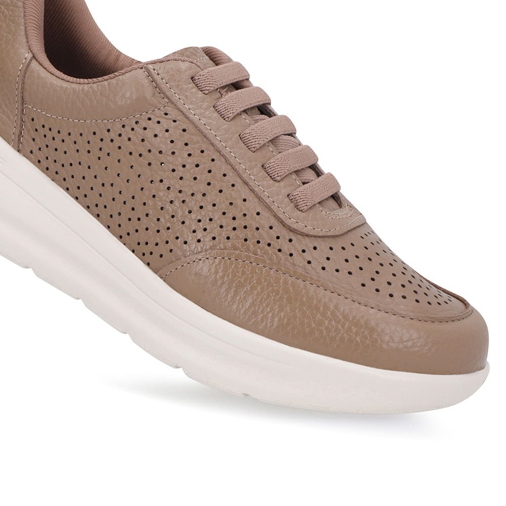 Tênis Urbano Marrom Couro Furos Marrom 4