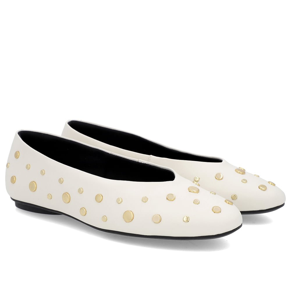 Sapatilha Branca Marfim Couro Rebite Branco 2