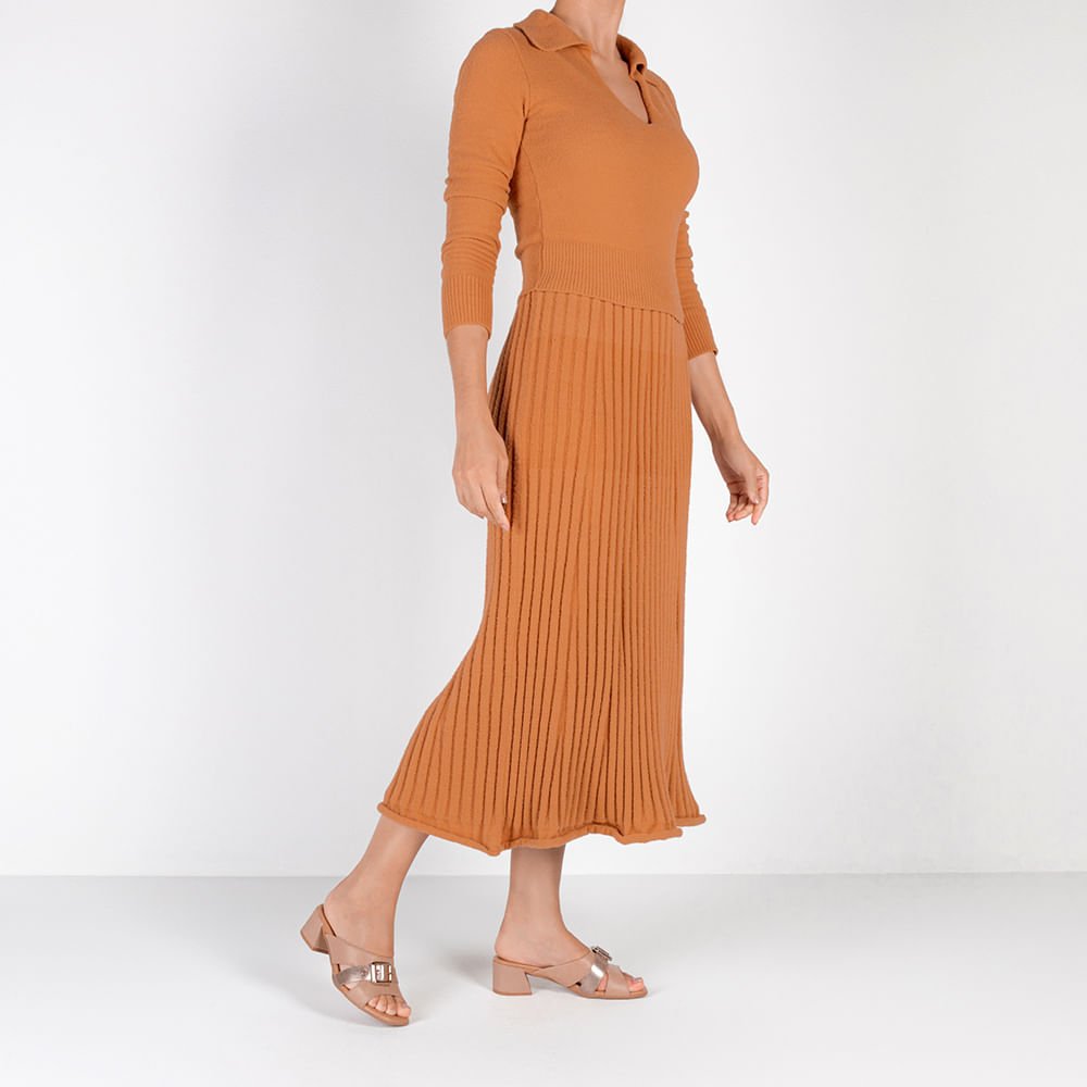 Tamanco Bege Salto Bloco Couro Fivela Bege 4