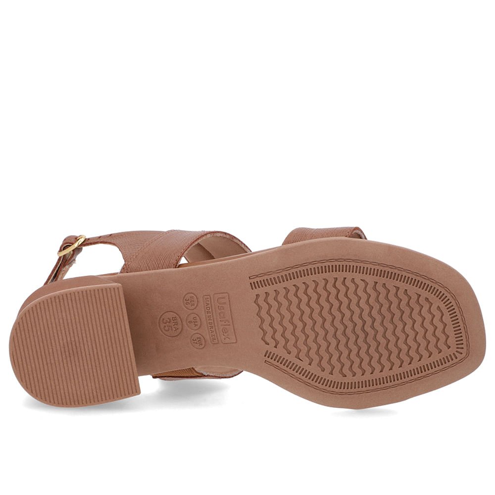 Sandália Marrom Couro Salto Bloco Detalhe Tira Marrom 5