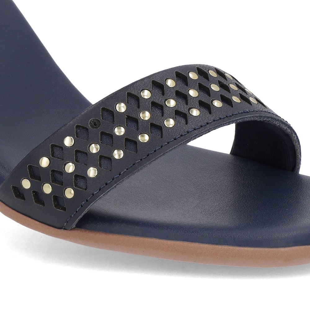 Sandália Azul Couro Detalhe Laser Rebite Azul 4