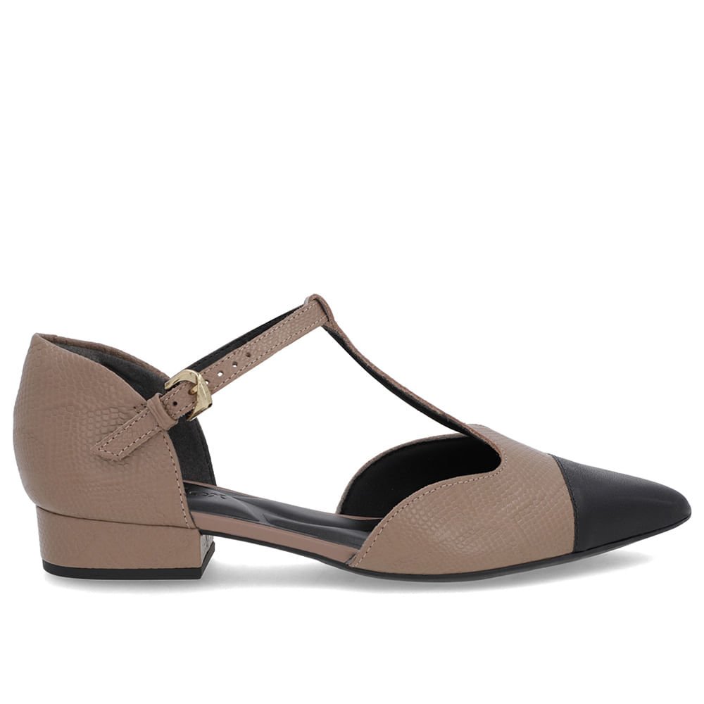 Scarpin Marrom Couro Salto Bloco Fechado