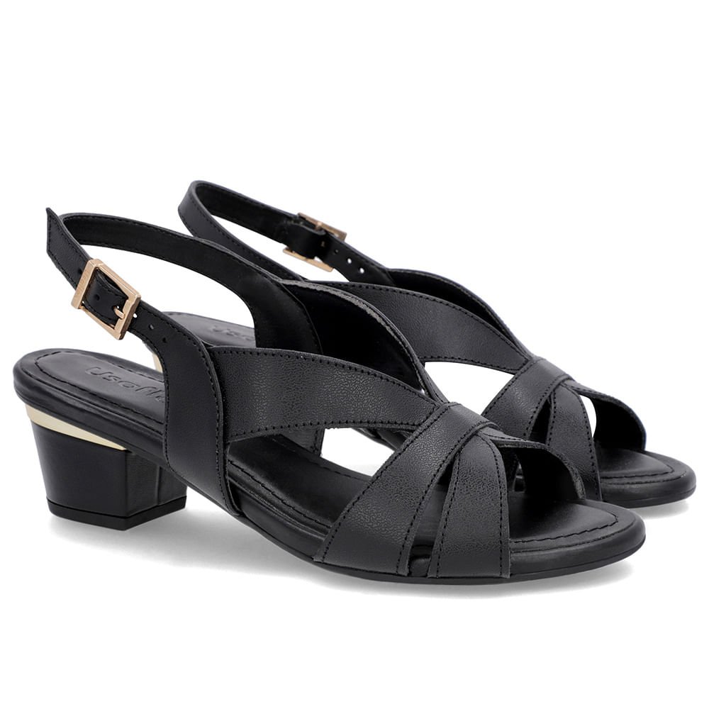 Sandália Couro Preta Detalhe Dourado Preto 2