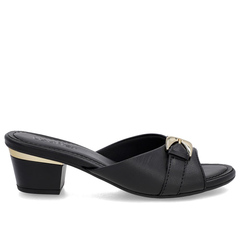 Tamanco Preto Couro Enfeite