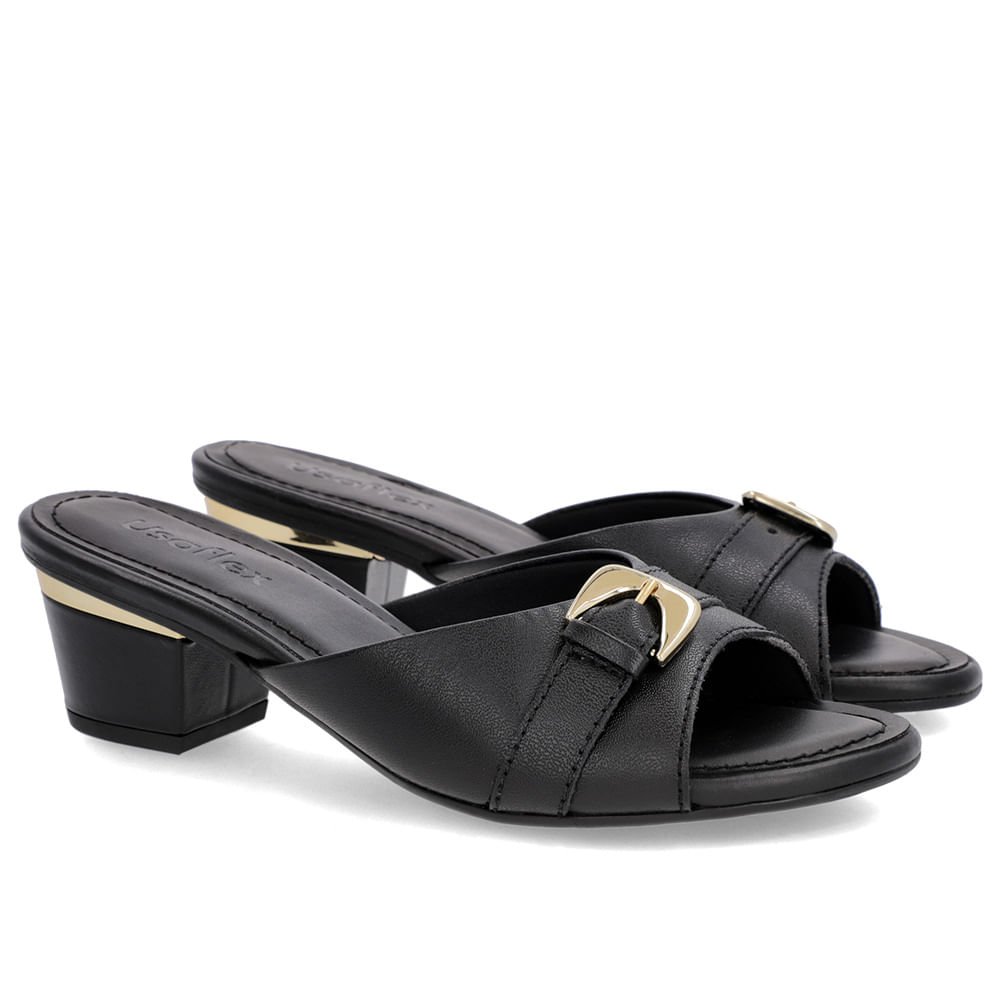 Tamanco Preto Couro Enfeite Preto 2