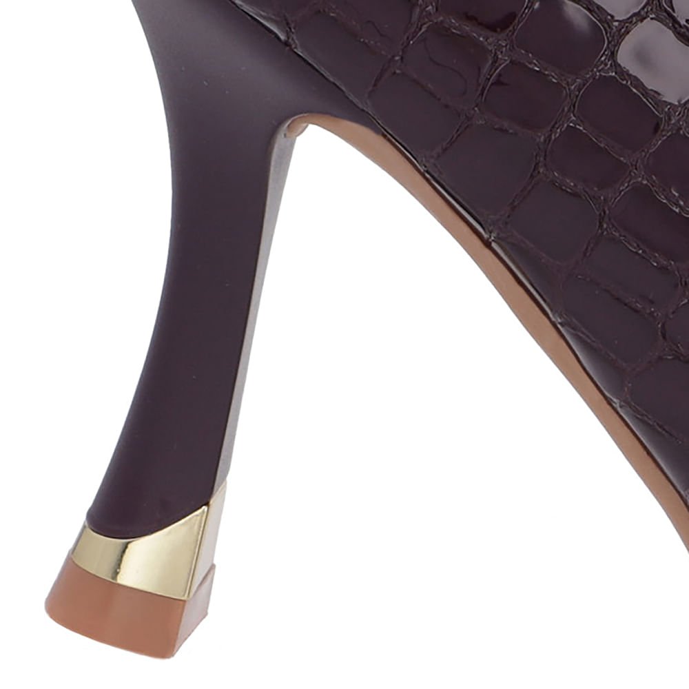 Scarpin Roxo Couro Bico Croco Fino Detalhe Recorte Roxo 4