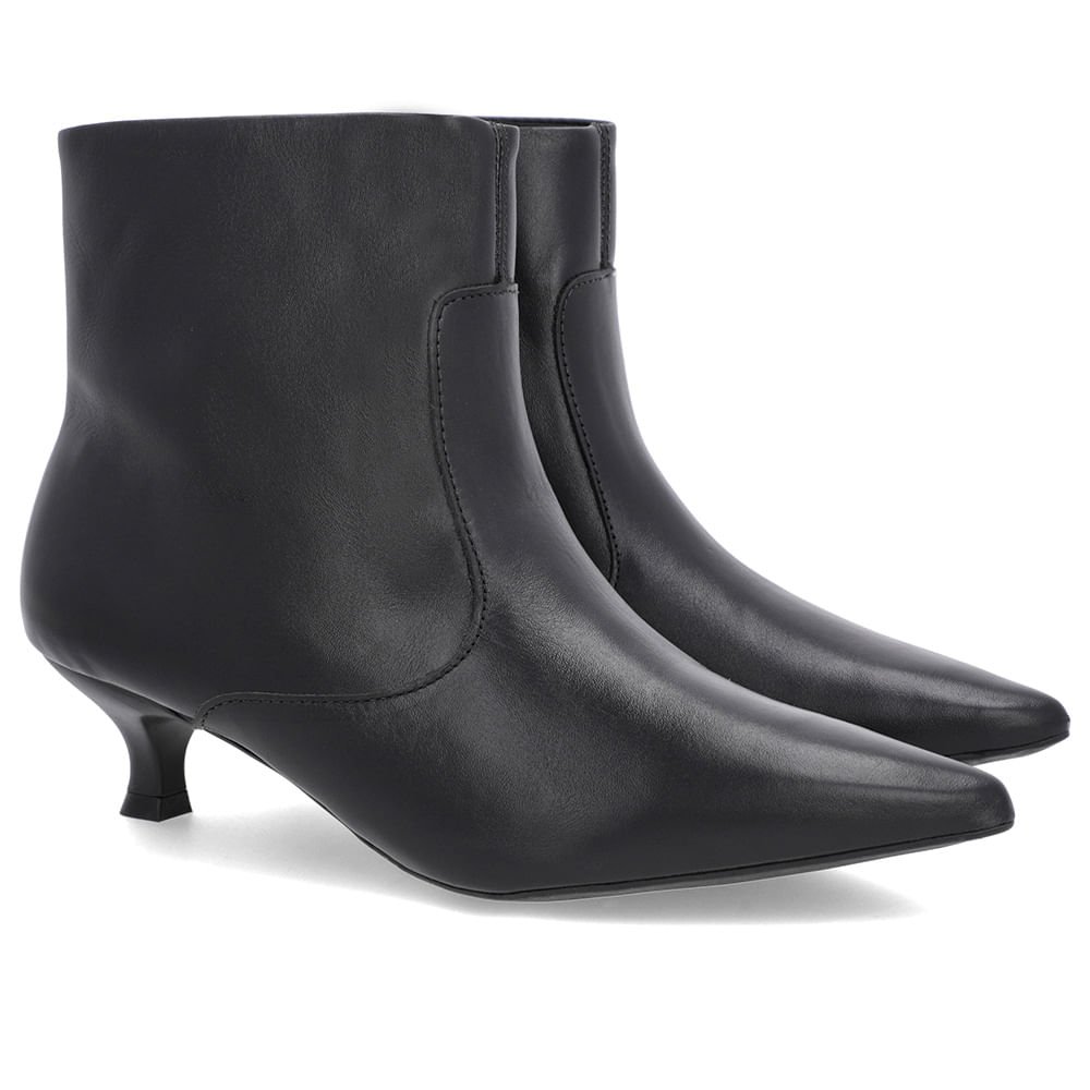 Bota Bico Fino Salto Kitten Preta Couro Preto 2