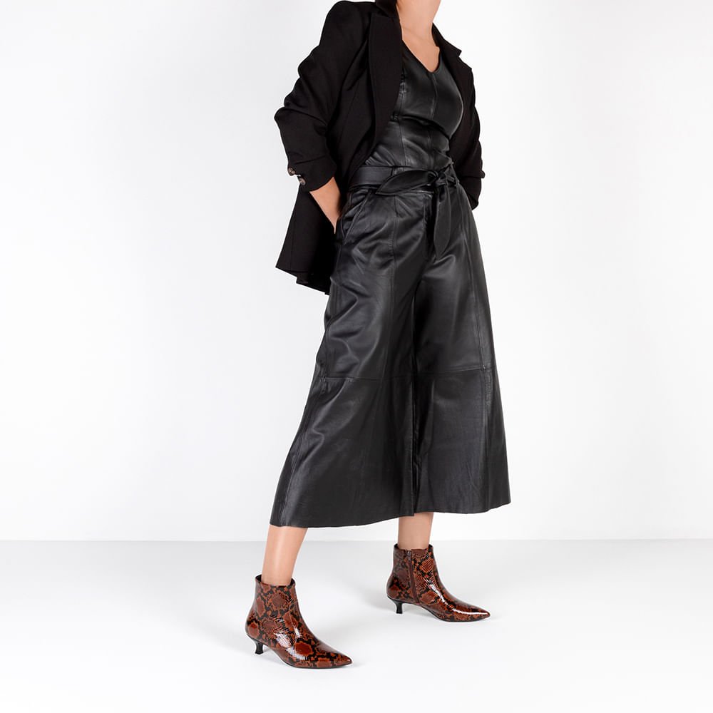 Bota Bico Fino Salto Kitten Animal Print Couro Animal Print 4