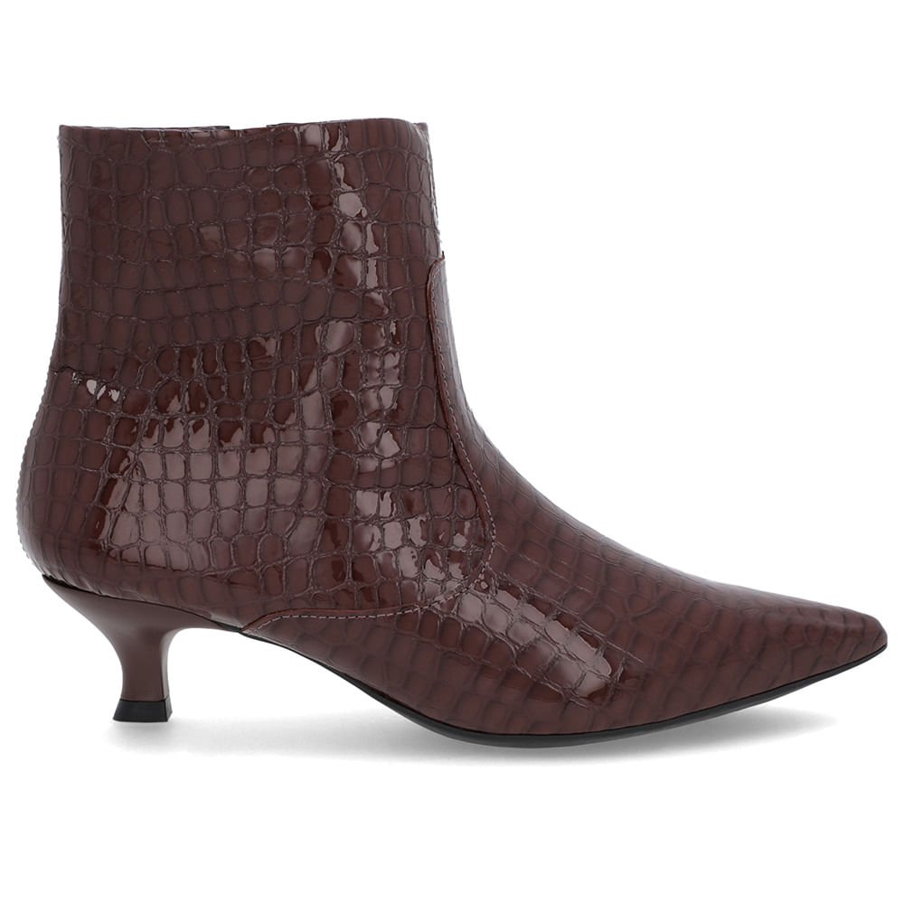 Bota Bico Fino Salto Kitten Marrom Verniz Croco