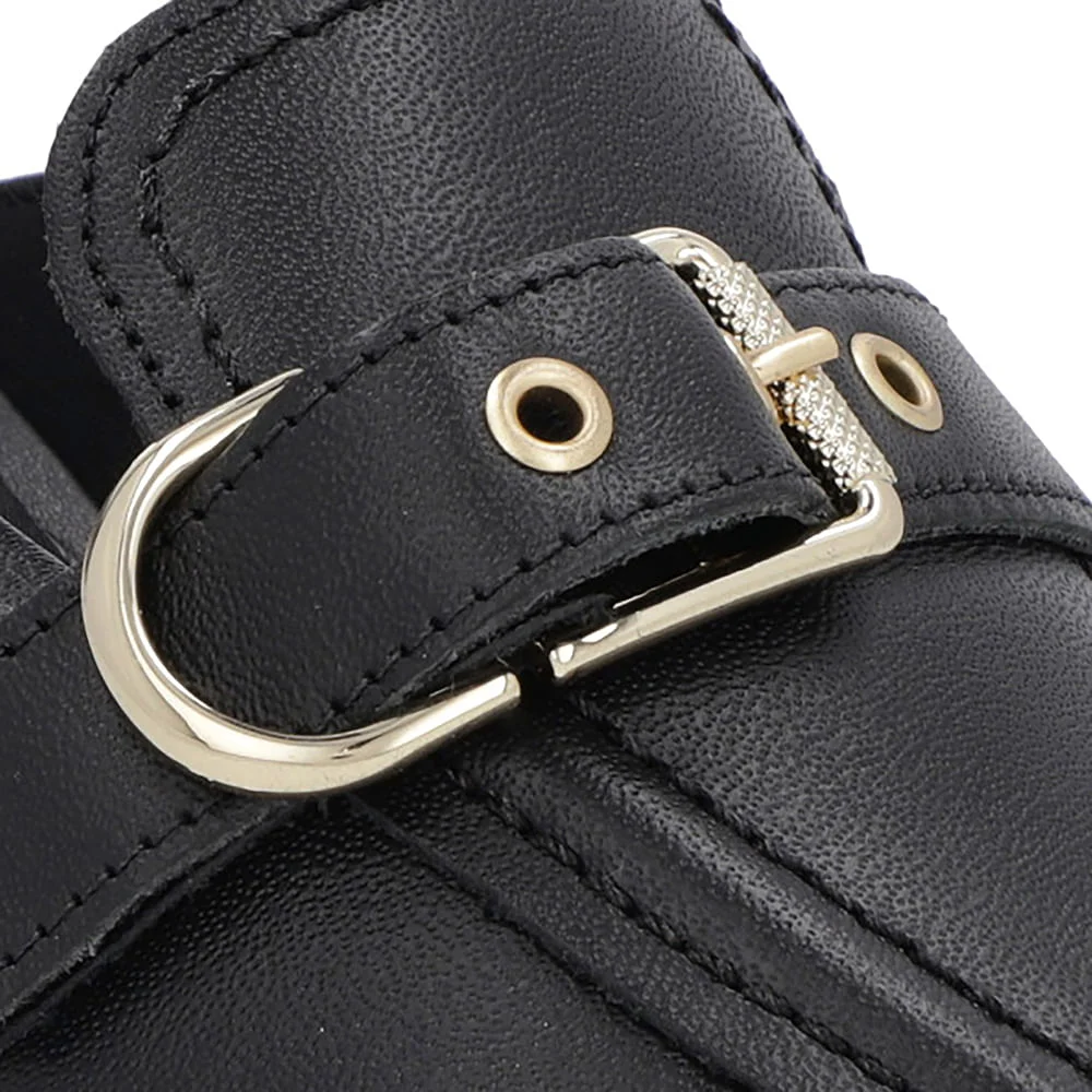 Mule Preta Couro Salto Kitten Fivela Preto 4