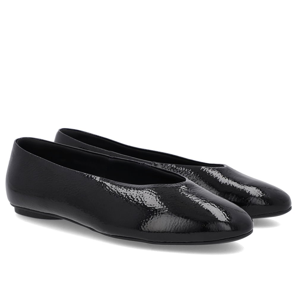 Sapatilha Preta Verniz Recorte Redondo Preto 2