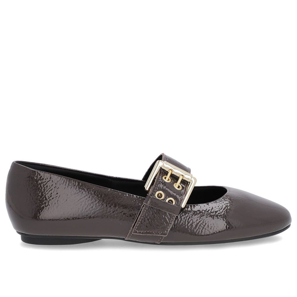 Sapatilha Marrom Verniz Tira Fivela