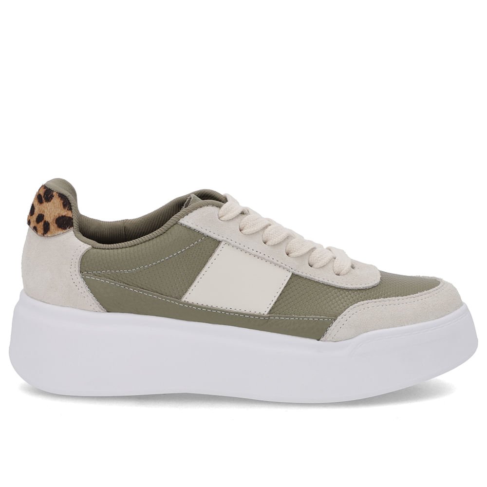 Tênis Verde Couro Sola Alta Detalhe Branco Marfim