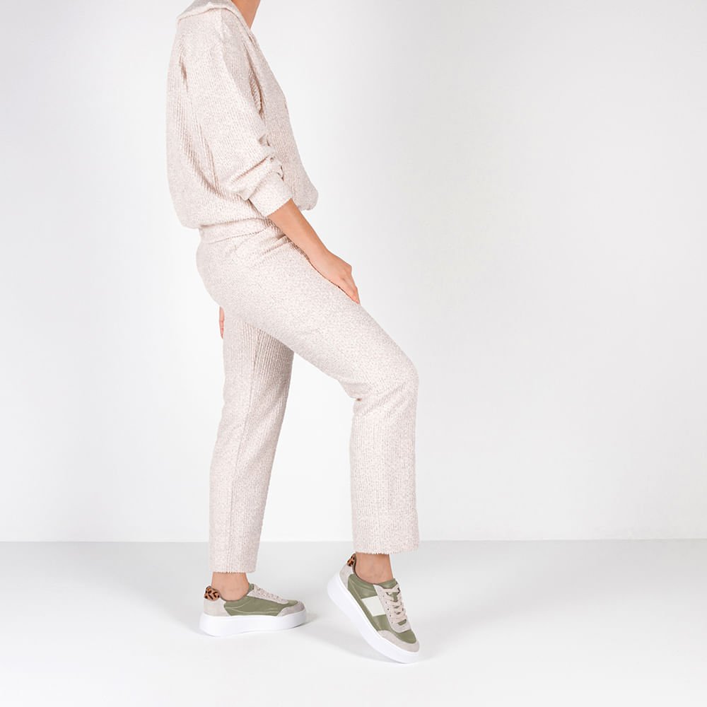 Tênis Verde Couro Sola Alta Detalhe Branco Marfim Branco 4