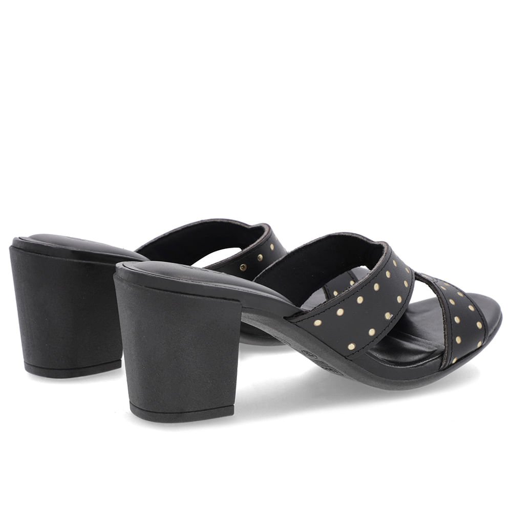 Tamanco Bloco Couro Preto Rebite Preto 3