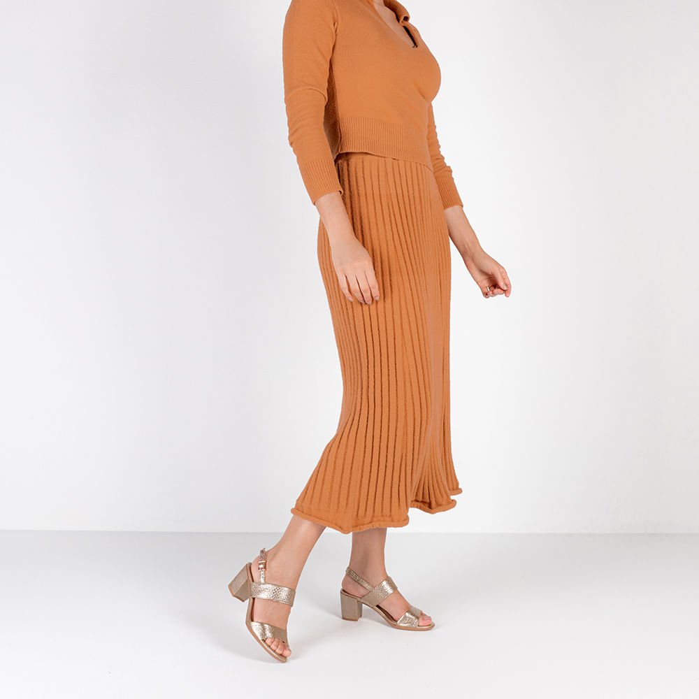 Sandália Couro Dourado Tiras Salto Bloco Dourado 4