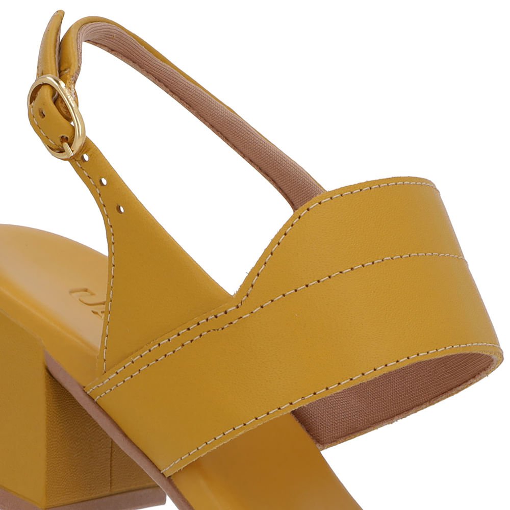Sandália Amarela Couro Salto Bloco Detalhe Tira Amarelo 4