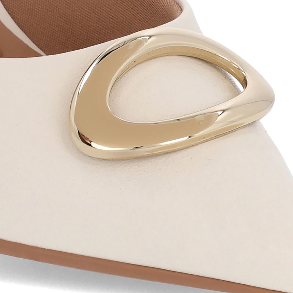 Scarpin Branco Marfim Couro Bico Fino Detalhe Salto Branco 4