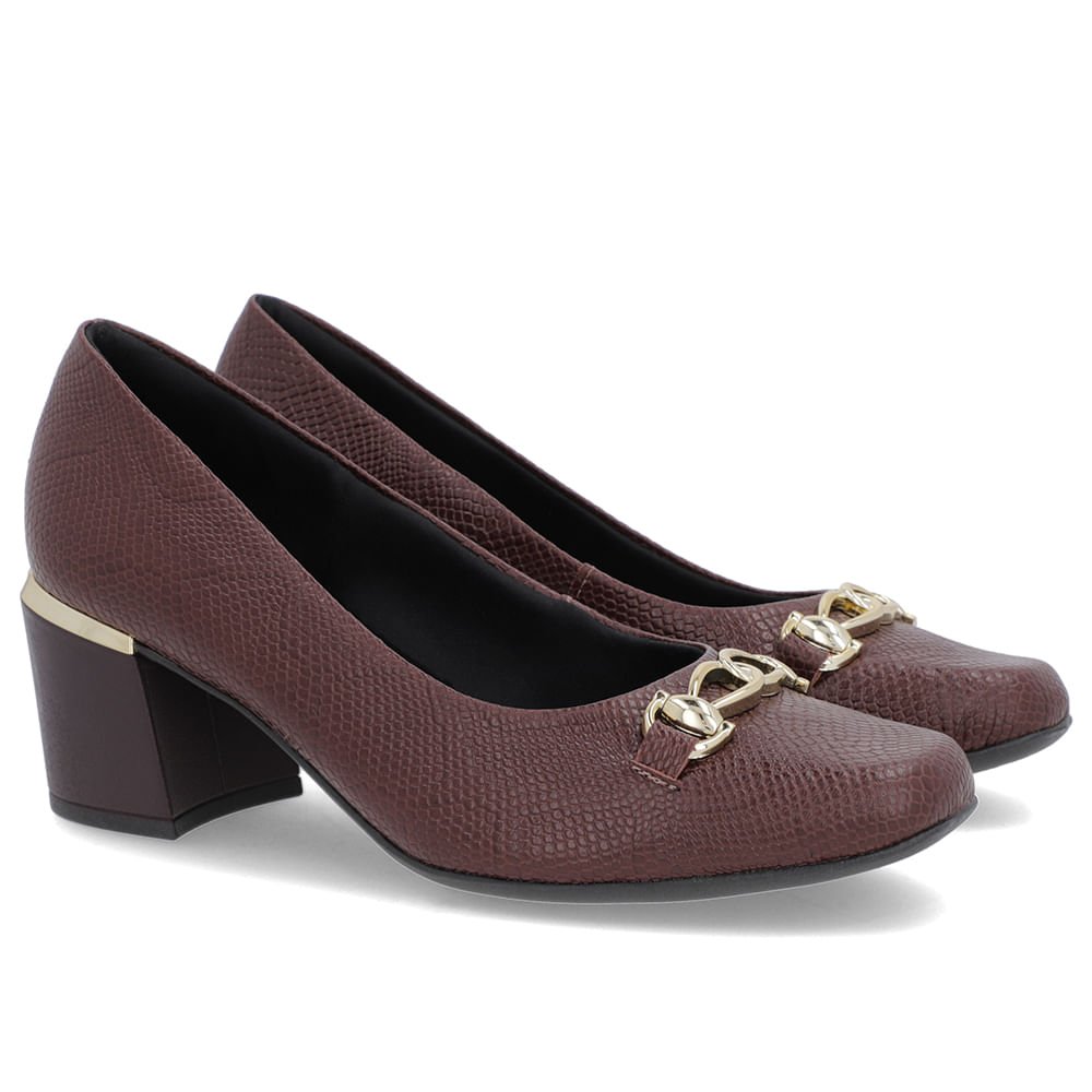 Scarpin Marrom Textura Couro Bico Quadrado Detalhe Salto Marrom 2