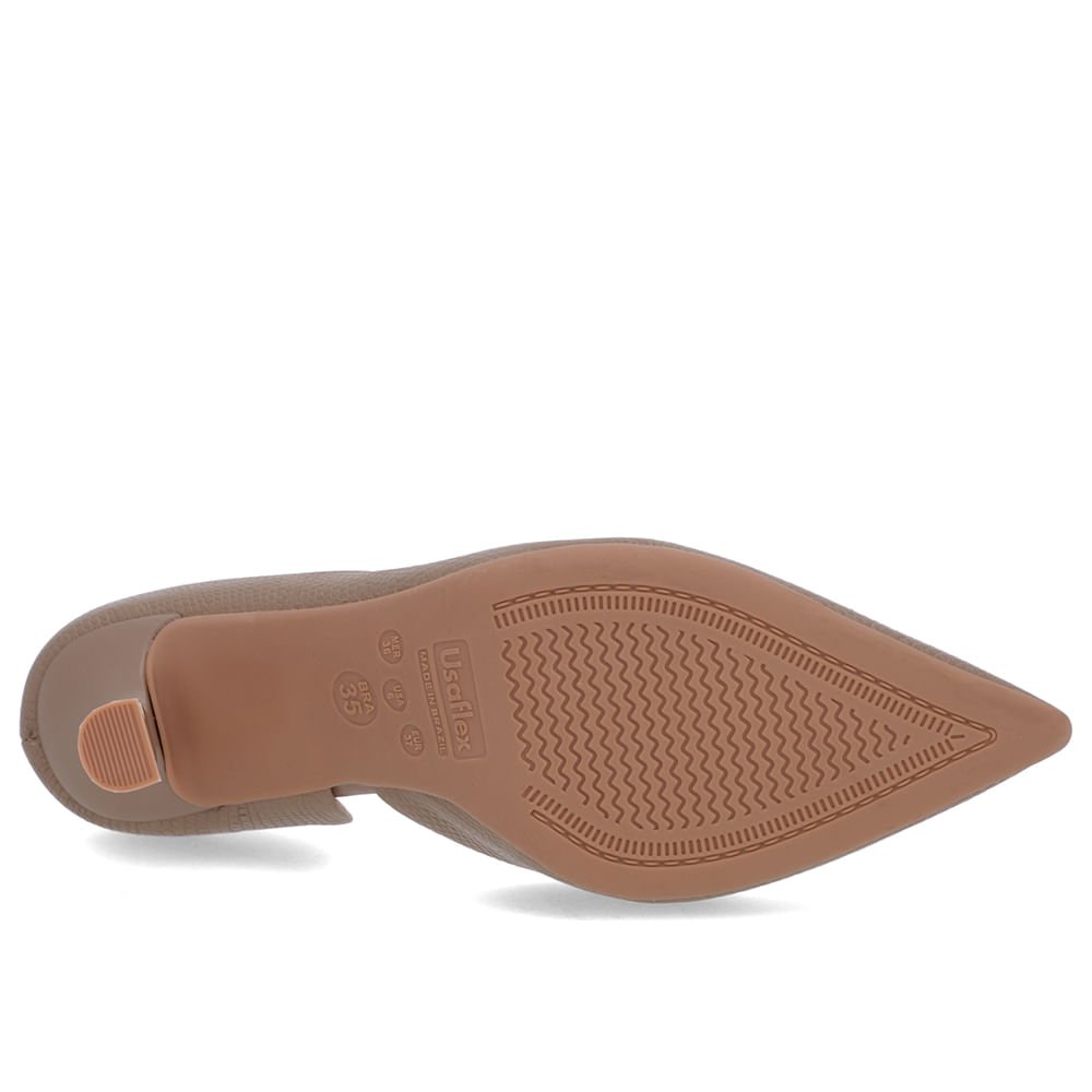 Scarpin Marrom Claro Couro Textura Bico Fino Detalhe Salto Marrom 5