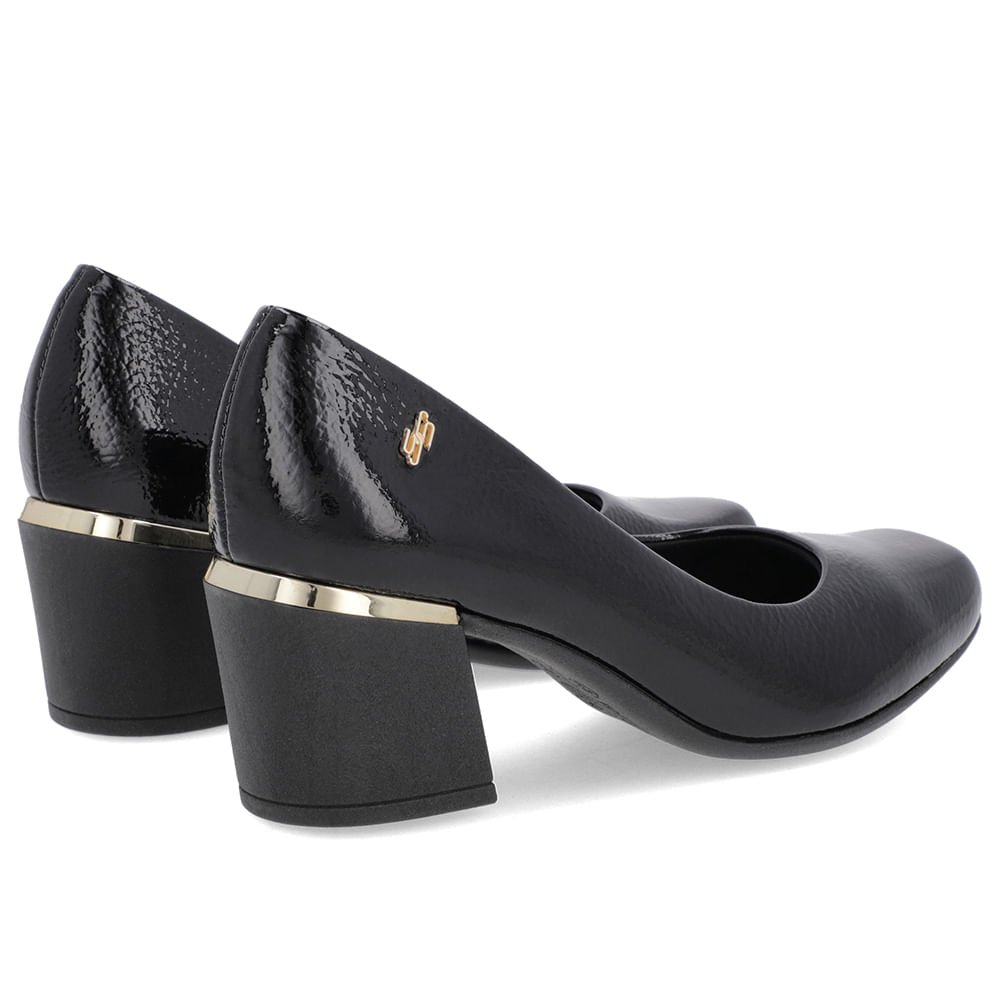 Scarpin Preto Verniz Bico Quadrado Detalhe Salto Preto 3