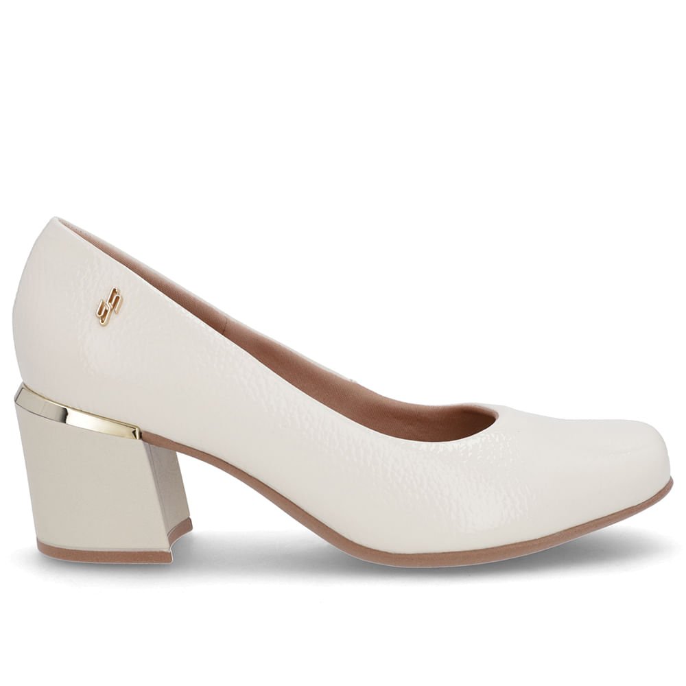 Scarpin Brranco Marfim Verniz Bico Quadrado Detalhe Salto