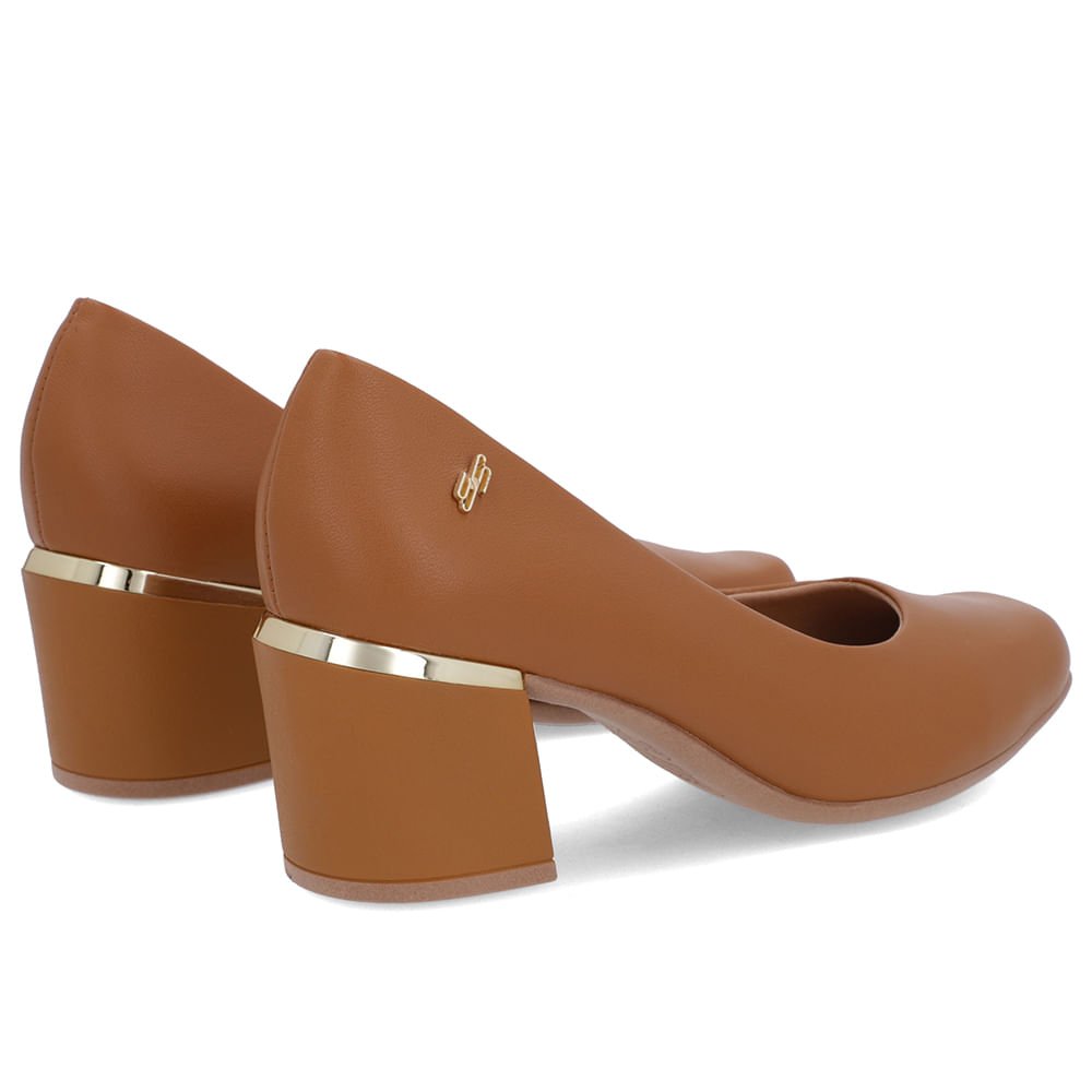 Scarpin Marrom Couro Bico Quadrado Detalhe Salto Marrom 3