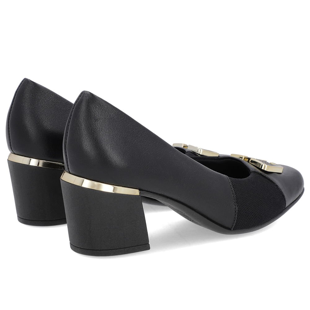 Scarpin Preto Couro Detalhe Tecido Preto 3