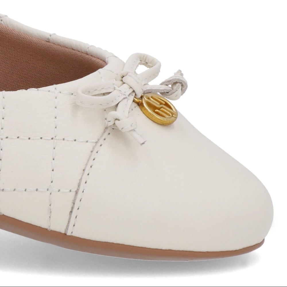 Sapatilha Branca Marfim Couro Matelassê Branco 4
