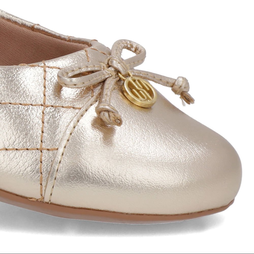 Sapatilha Dourada Couro Matelassê Dourado 4