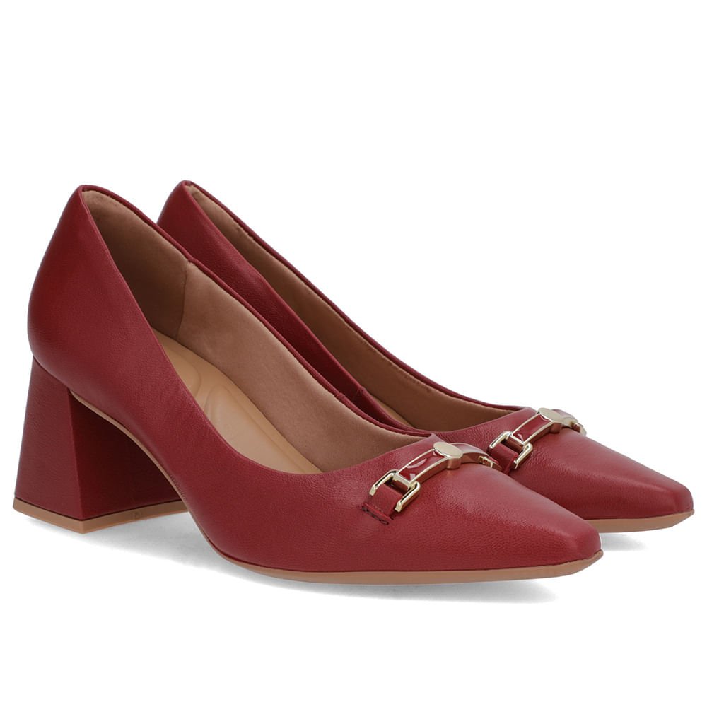 Scarpin Vermelho Couro Bico Fino Detalhe Geométrico Vermelho 2